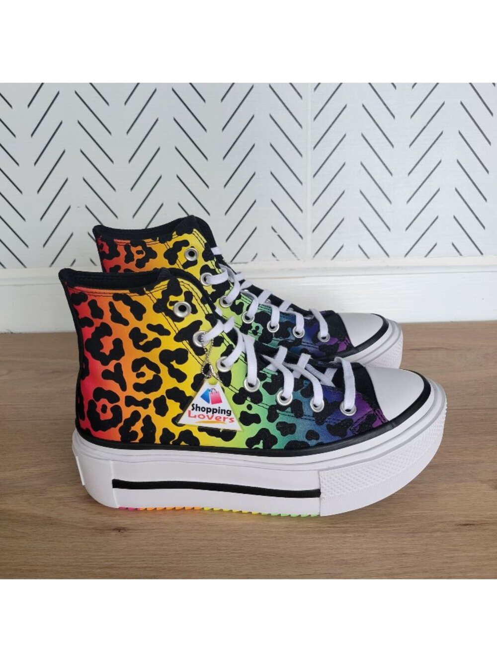⭐Converse Chuck Taylor All Star Platform Pride Sz 4.5 Mens Shoes Leopard A15782C